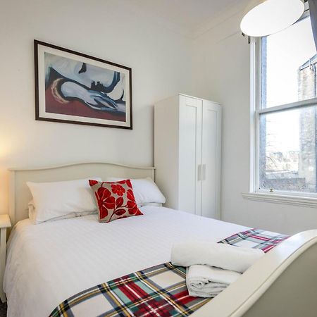 Traditional 3 Bedroom Quiet Duplex Flat By High St, Trams And Buses - Just 1-5 Miles To Centre Edinburgh Exterior photo